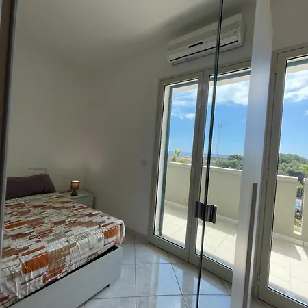 House Nereide, Lovely Sea View *