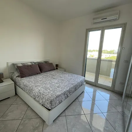 House Nereide, Lovely Sea View Apartament *