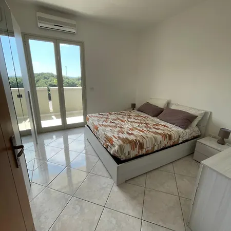 House Nereide, Lovely Sea View Apartament Gallipoli